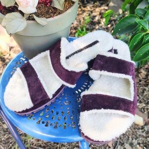 TAMARA M ELLON *ITALY* SZ 36 1 6 1/2 ROAM SHEARLING BURGUNDY SUEDE  SANDALS NWOB